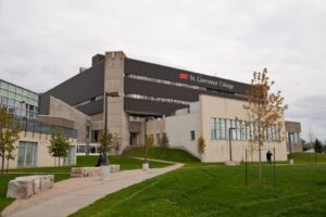 Read more about the article Why study at St. Lawrence College?