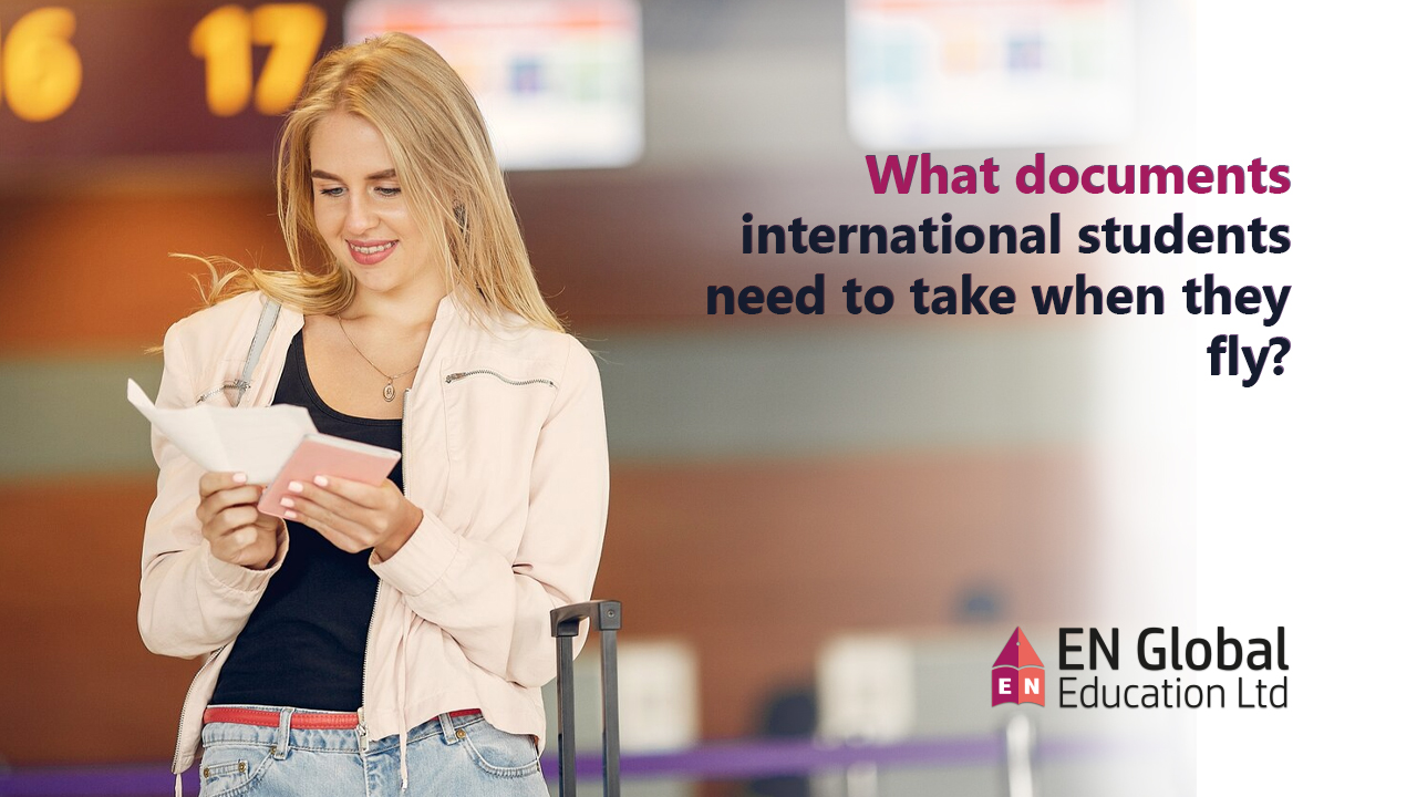 You are currently viewing What documents international students need to take when they fly?